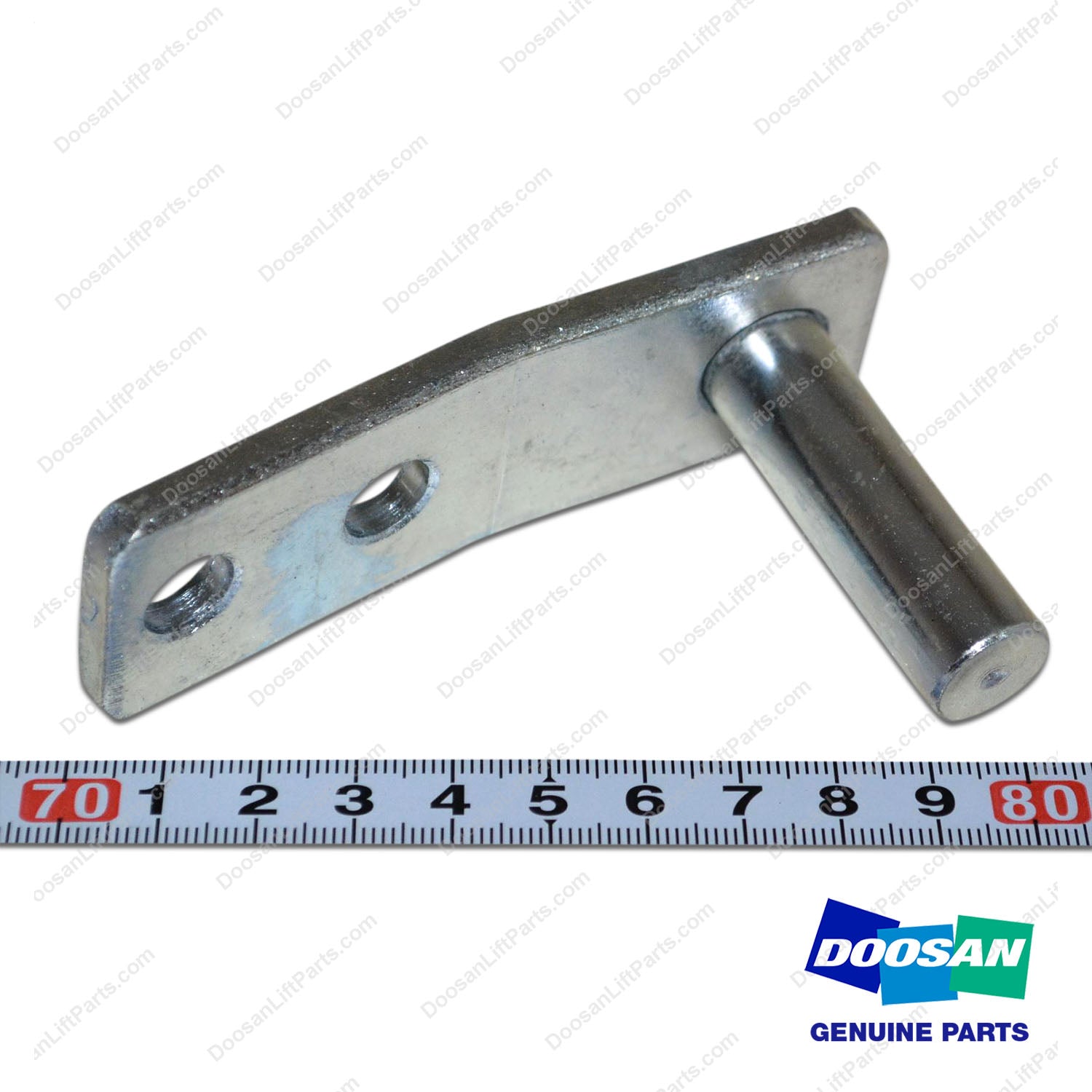 Striker Assy;for Lock Latch - Doosan Forklift Part 101583-00092