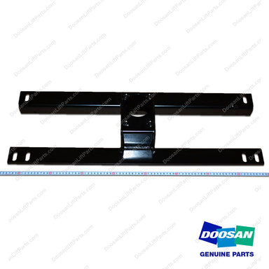 Bracket ASSY,Fan Mounting - Doosan Forklift Part 110412-00046