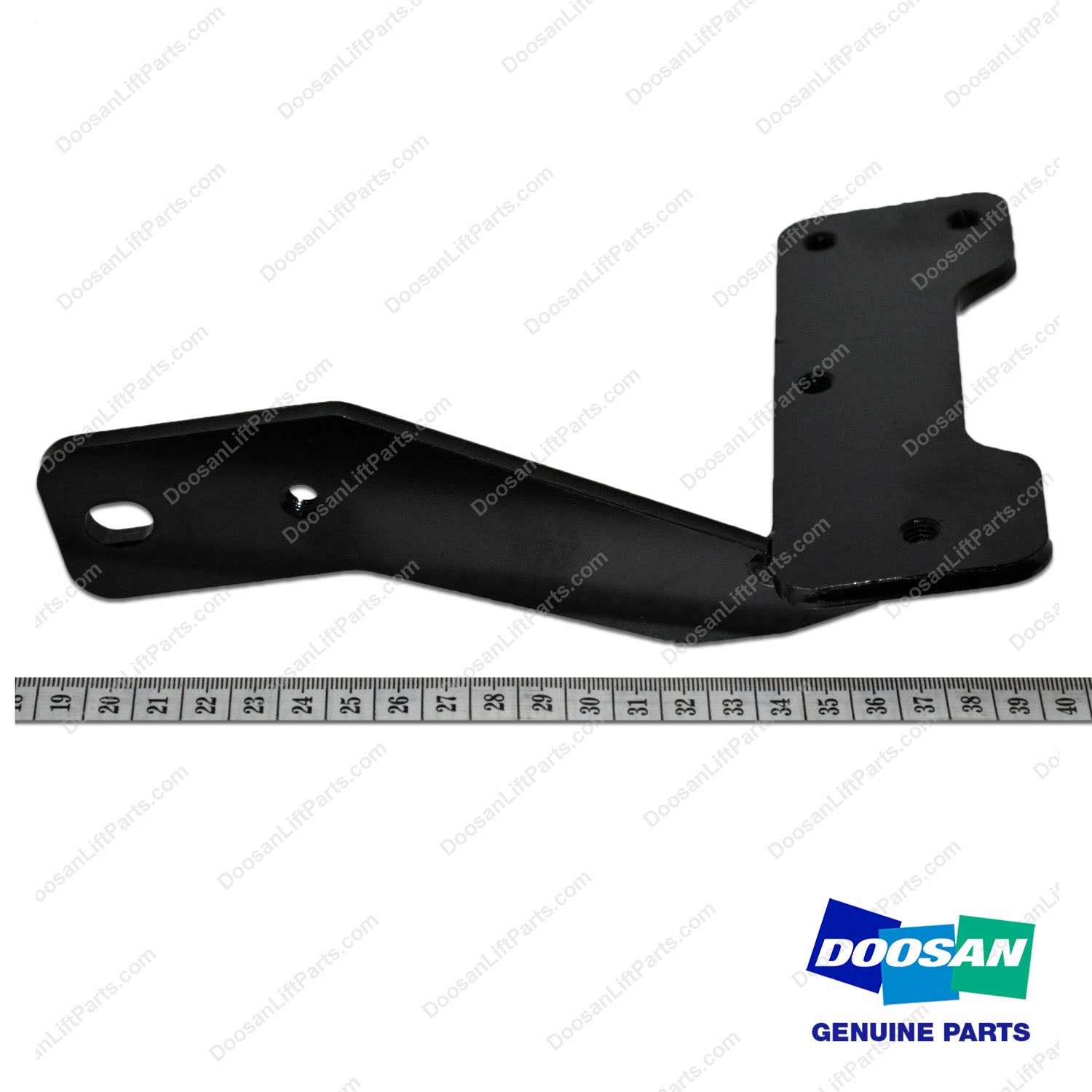 Bracket,Fuel FILTER;D25S-7 - Doosan Forklift Part 110413-00110