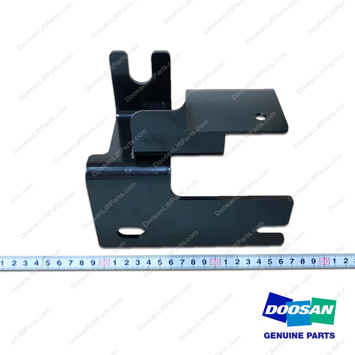Bracket Assy;sensor Mount - Doosan Forklift Part 110414-04679