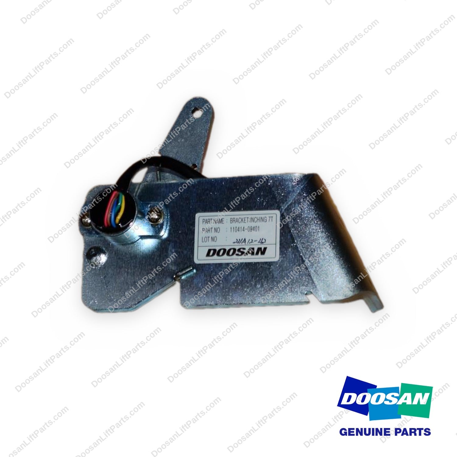 110414-09401 - 9SERIES Inching Sensor Bracket - OEM Doosan Daewoo Bobcat