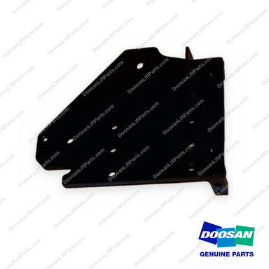 110420-01873 - Control Valve Mounting Bracket Assembly - OEM Doosan Daewoo Bobcat