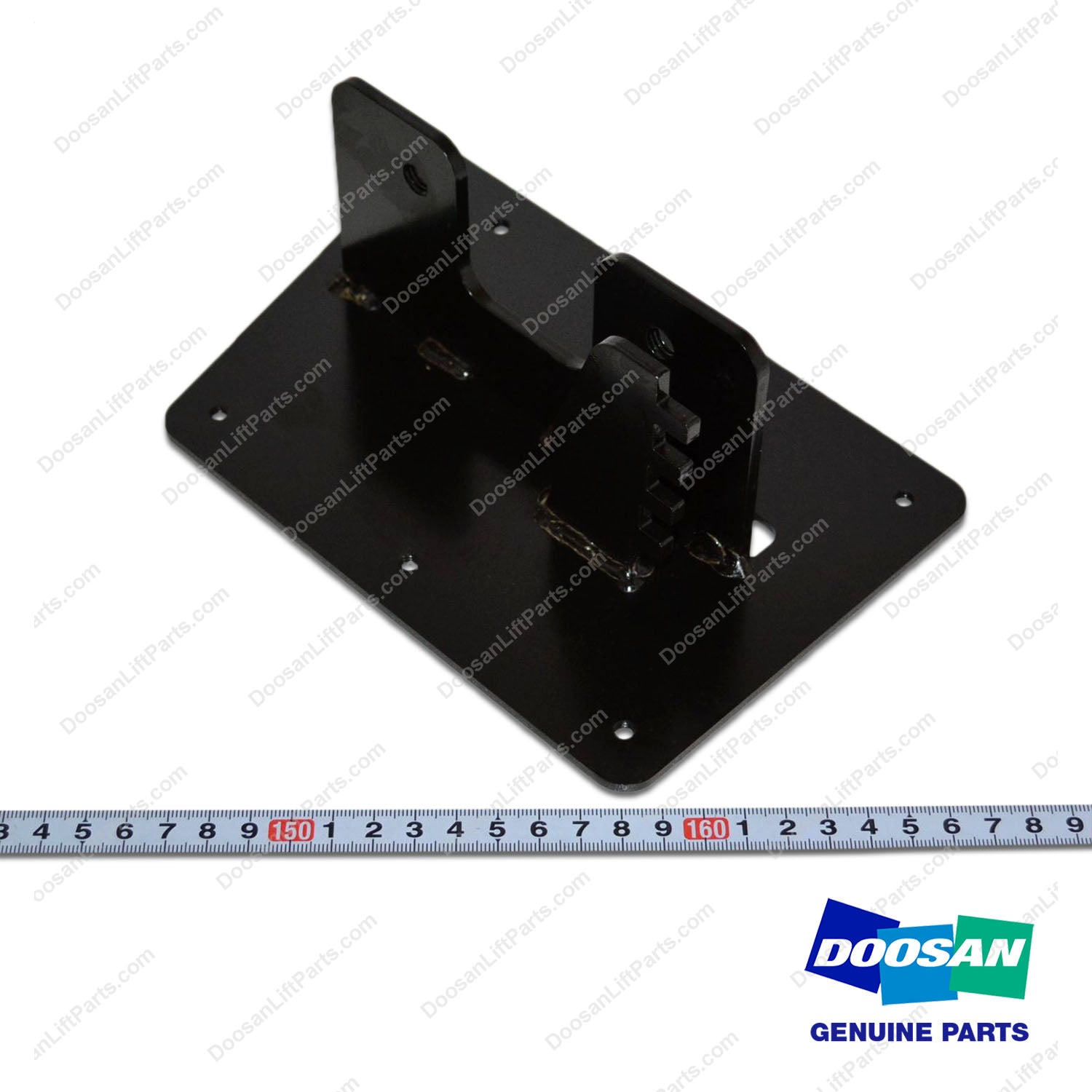 Bracket ASSY,Guide - Doosan Forklift Part 110446-00272