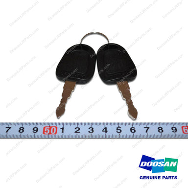 Key Set;key NO.09 - Doosan Forklift Part 110702-00031