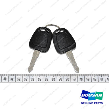 Key Set;key NO.19 - Doosan Forklift Part 110702-00041