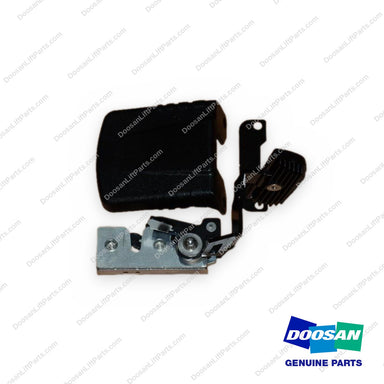 110933-00118 - RH Latch Assembly - OEM Doosan Daewoo Bobcat