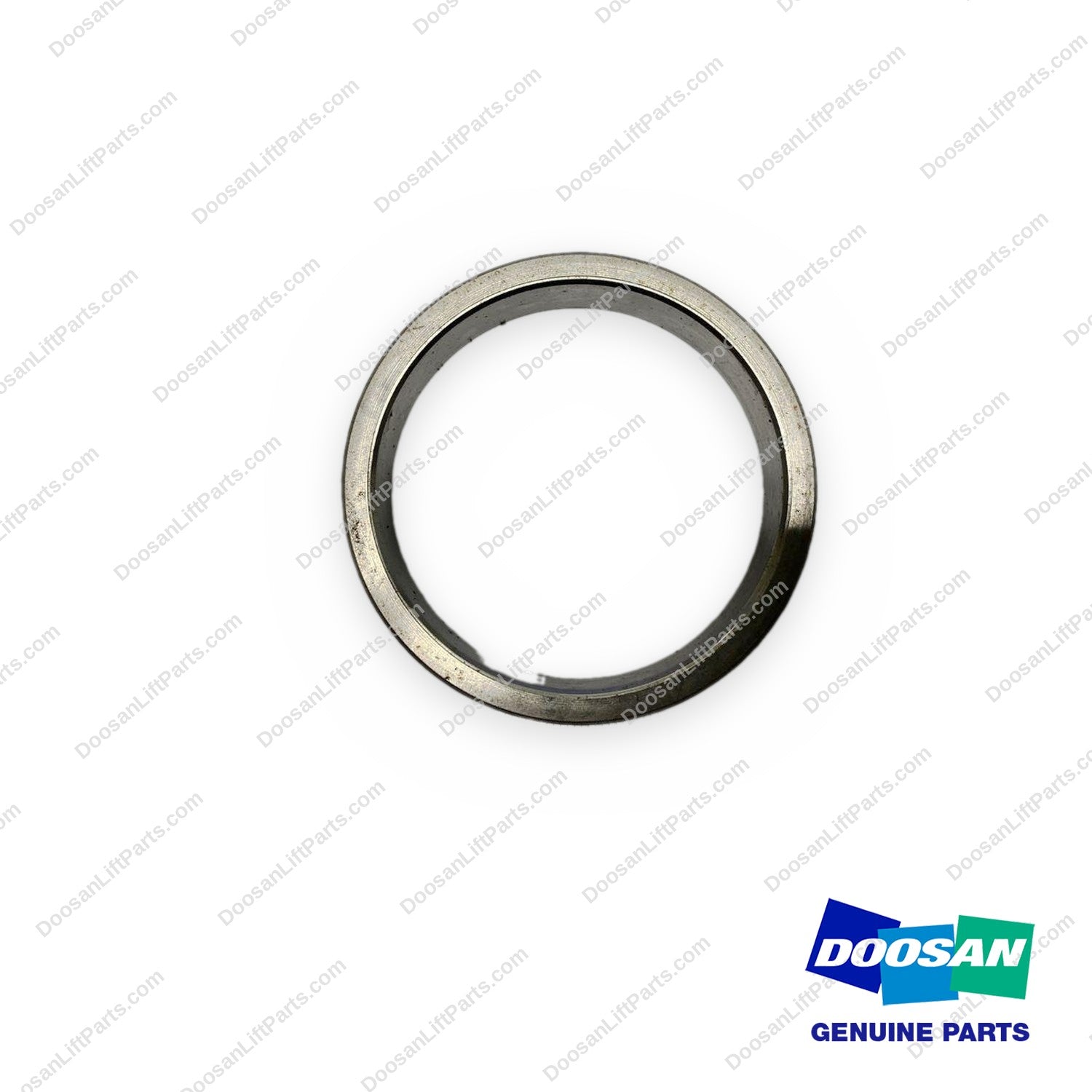 110951-02752 - Spacer - OEM Doosan Daewoo Bobcat