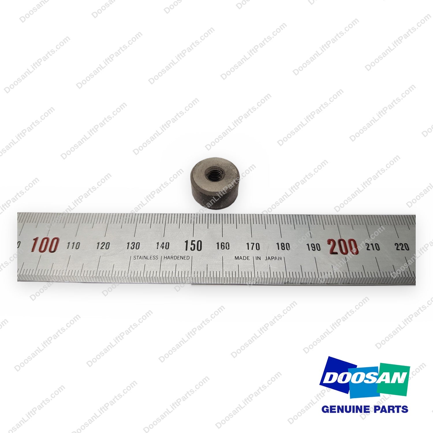 110951-02753 - Spacer - OEM Doosan Daewoo Bobcat