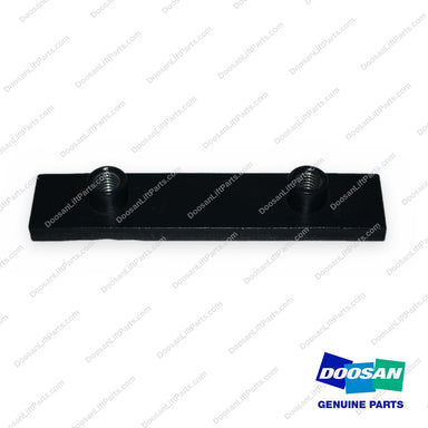 110956-00750 - Stopper Assembly - OEM Doosan Daewoo Bobcat