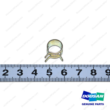 Clamp,Hose;kubota,T-4,INT,EG - Doosan Forklift Part 120202-00180