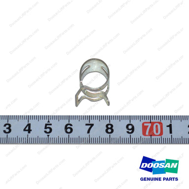 Clamp,Hose;kubota,T-4,INT,EG - Doosan Forklift Part 120202-00182