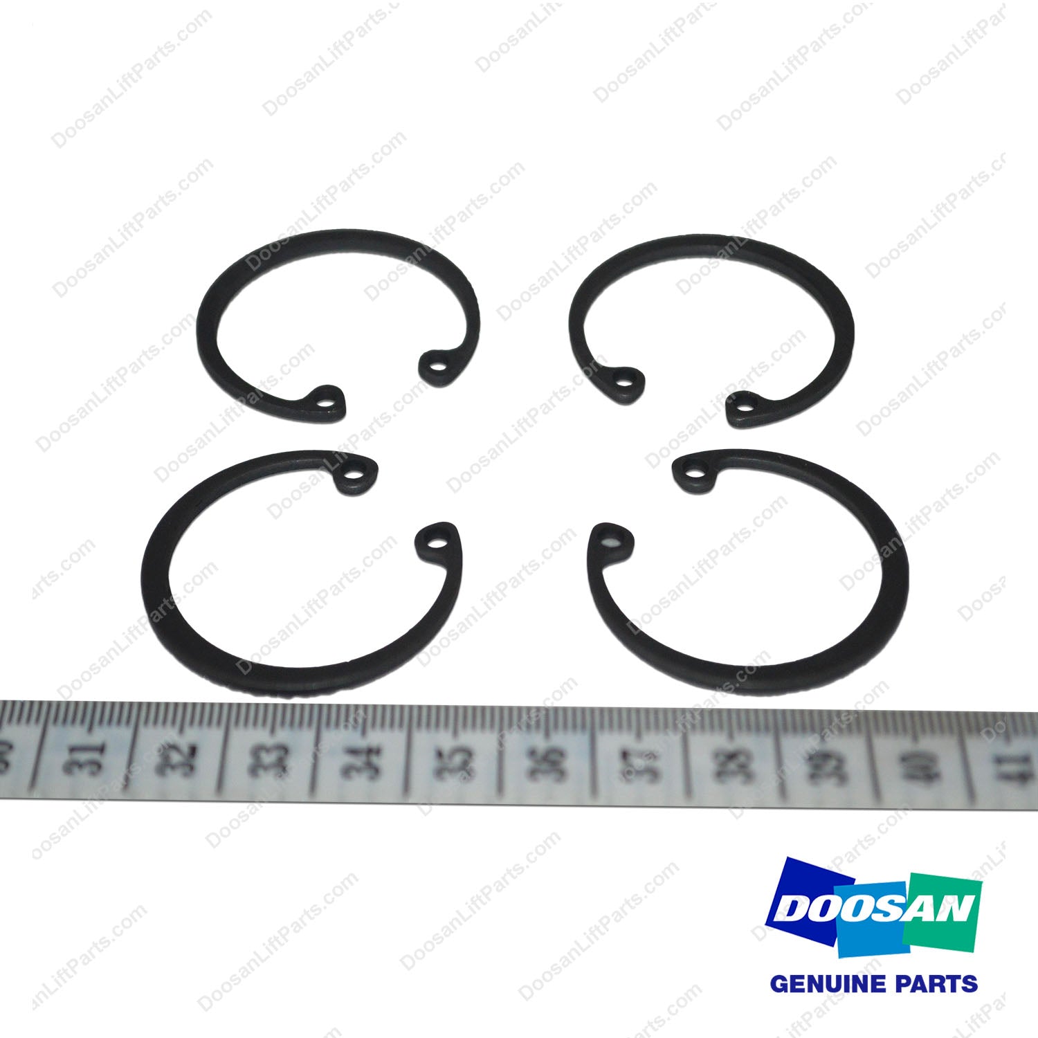Circlip;internal,Kubota,T-4,INT,EG - Doosan Forklift Part 120402-00339