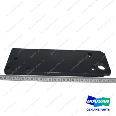 Hook;engine,Kubota,T-4,INT,EG - Doosan Forklift Part 120404-00200