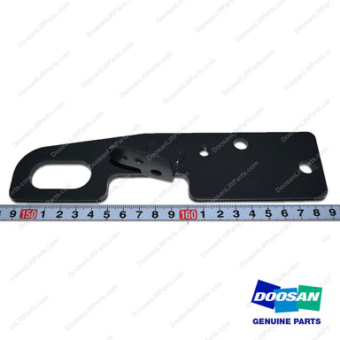 Hook;engine Kubota - Doosan Forklift Part 120404-00205