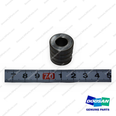 131002-01482 - Oil Level Ajusting Bush - OEM Doosan Daewoo Bobcat