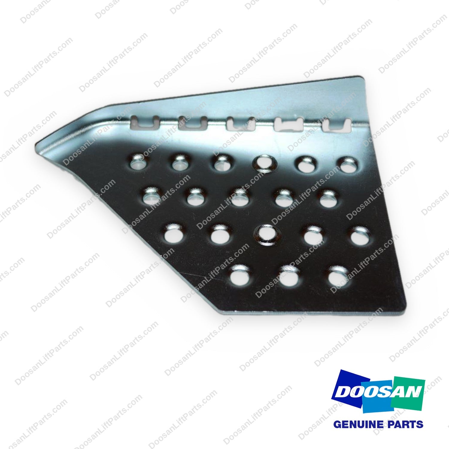 250128-00515 - GC45 RH Step Plate - OEM Doosan Daewoo Bobcat
