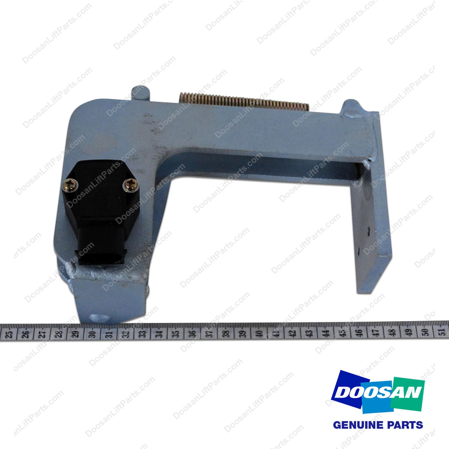 Plate Assy;-Inching Sensor - Doosan Forklift Part 250204-00599