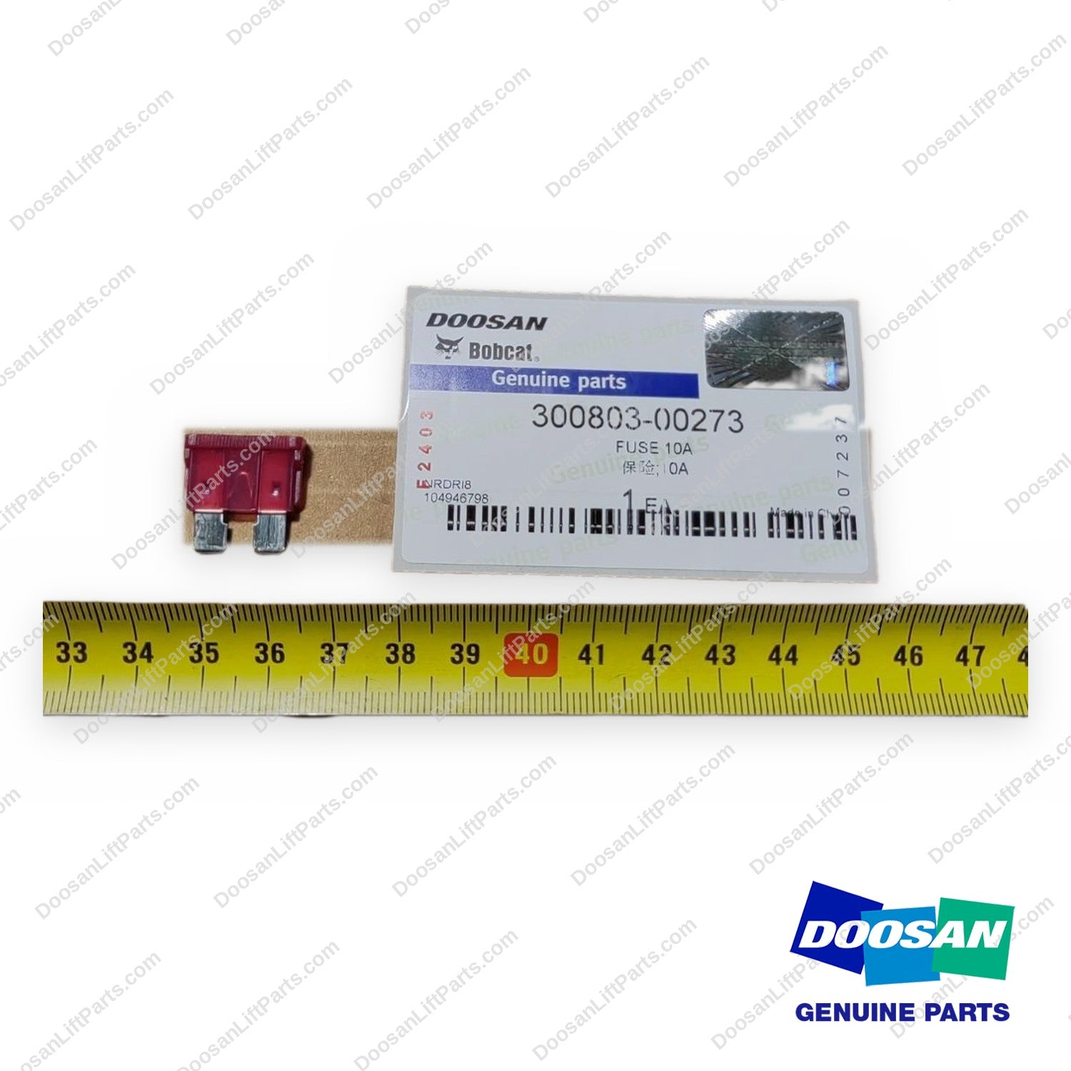 300803-00273 - 10A Fuse - OEM Doosan Daewoo Bobcat