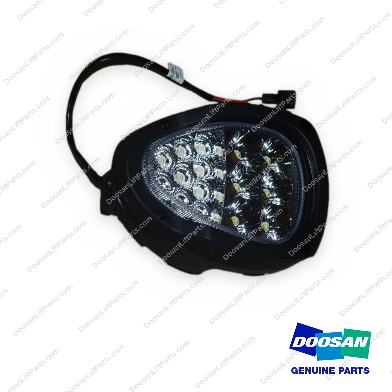 301005-01650 - D25S-7 Newopc LED Rear Lamp Assembly - OEM Doosan Daewoo Bobcat