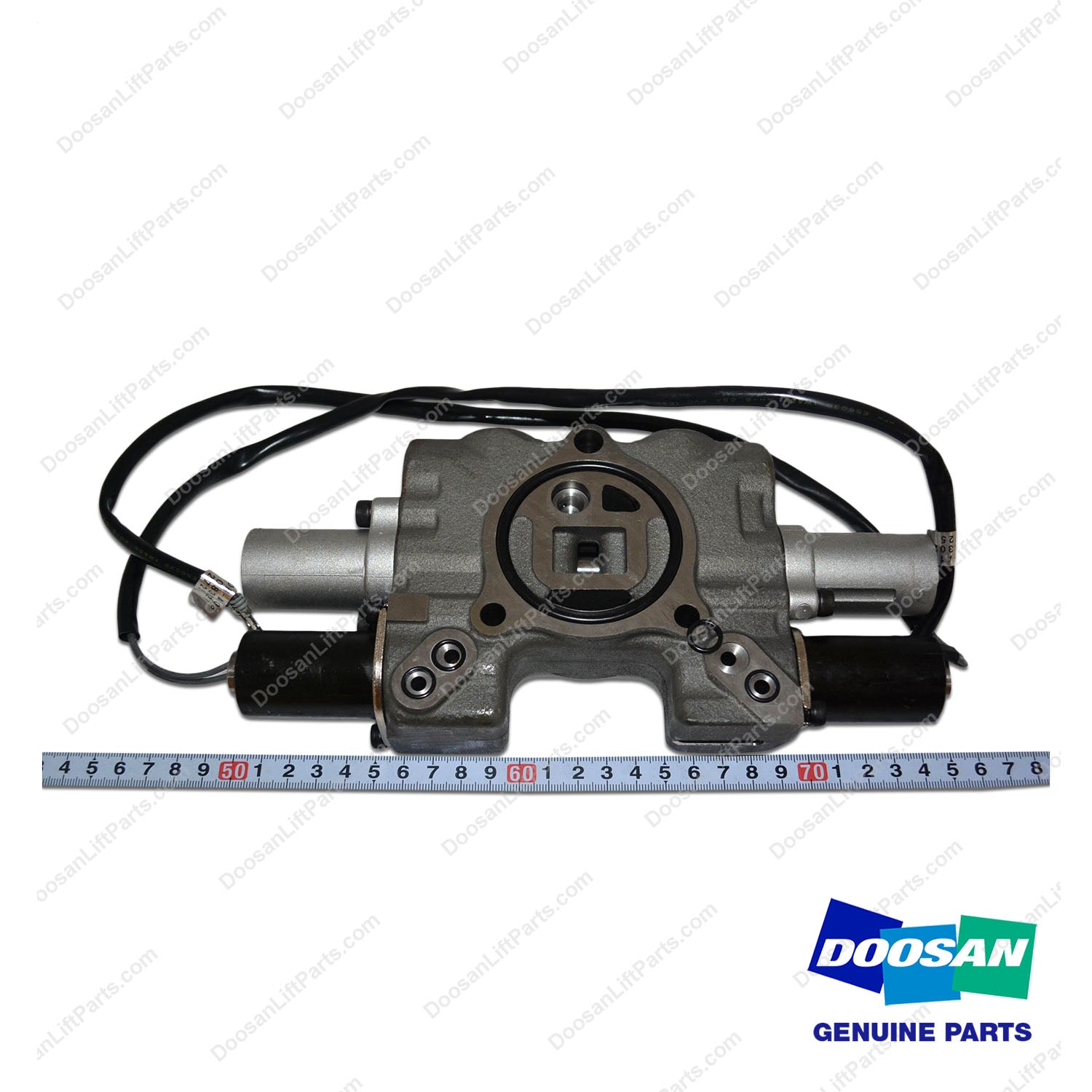 Valve ASSY,Sec;aux(Finger Tip) - Doosan Forklift Part 410131-00015