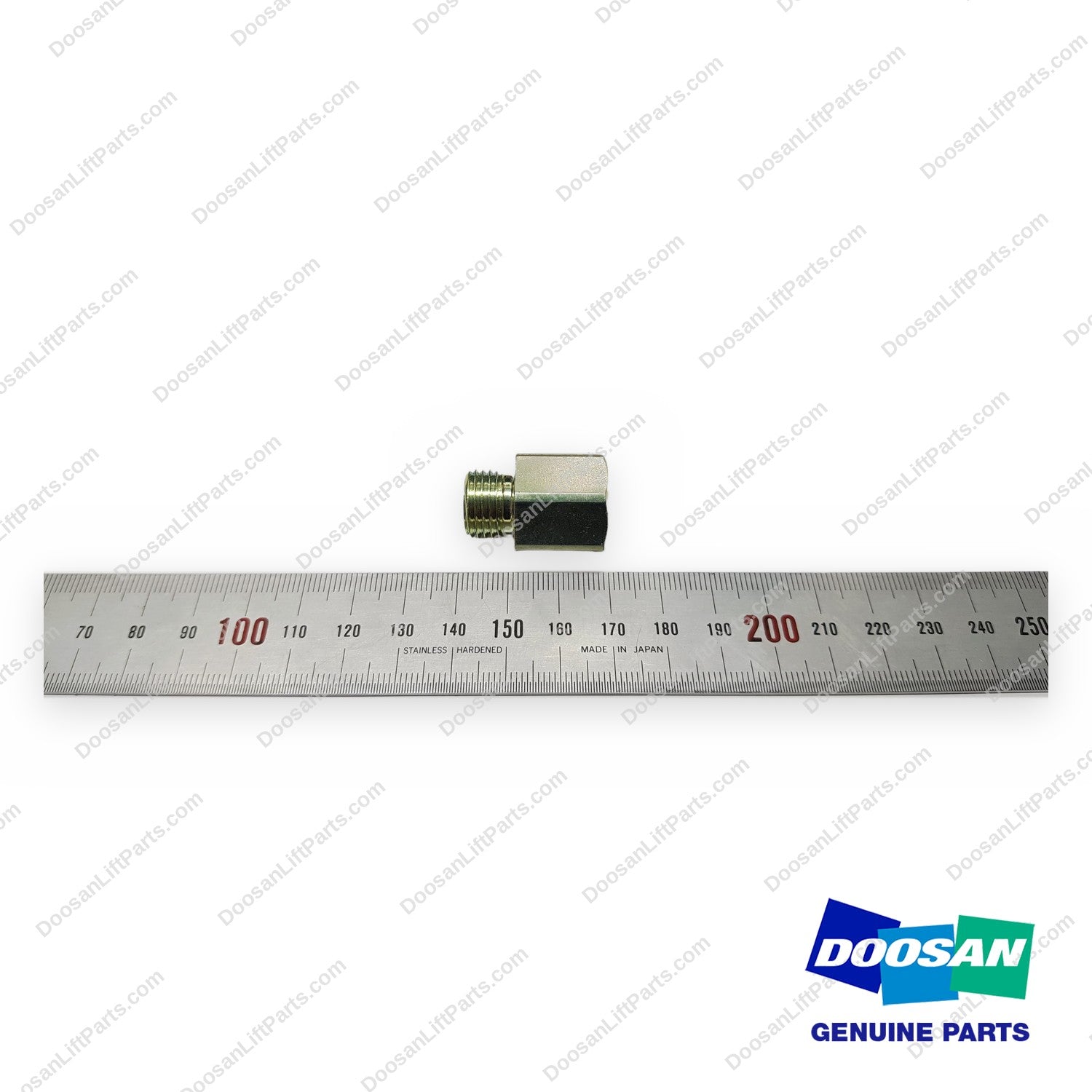 430201-02552 - Bleeder Adapter - OEM Doosan Daewoo Bobcat