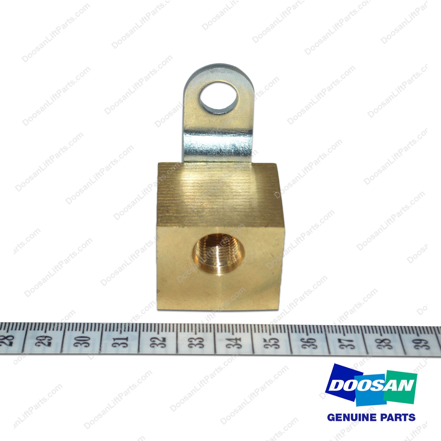 Tee ASSY - Doosan Forklift Part 430225-00180