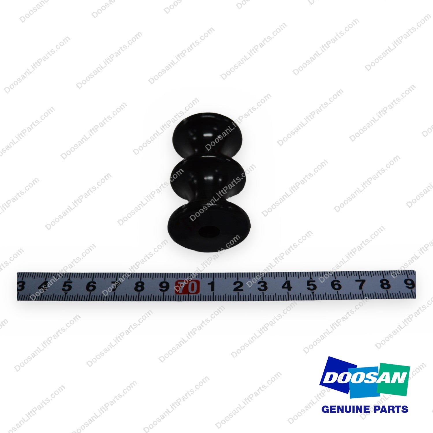 900131-00573 - #8 Hose Roller - OEM Doosan Daewoo Bobcat