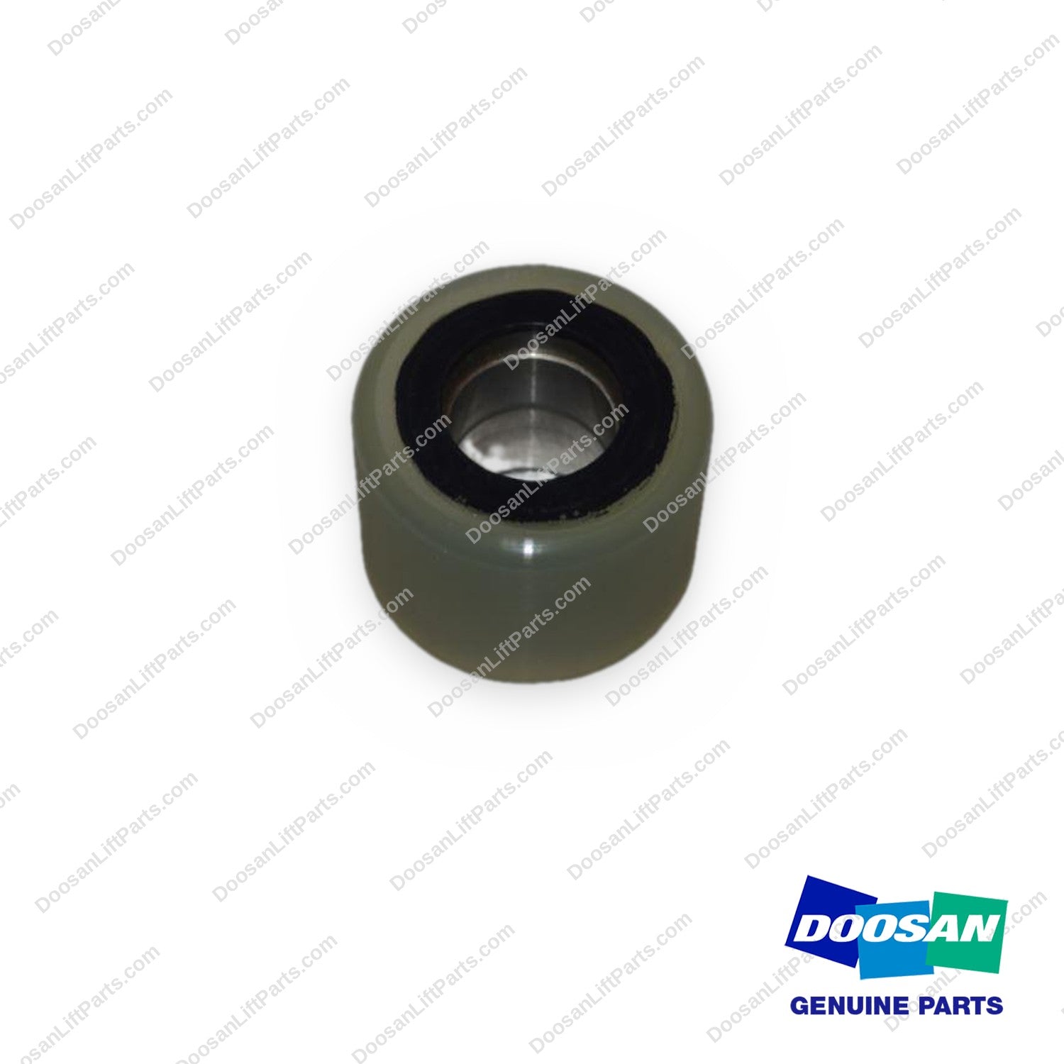 900131-00620 - 64X51 Roller - OEM Doosan Daewoo Bobcat