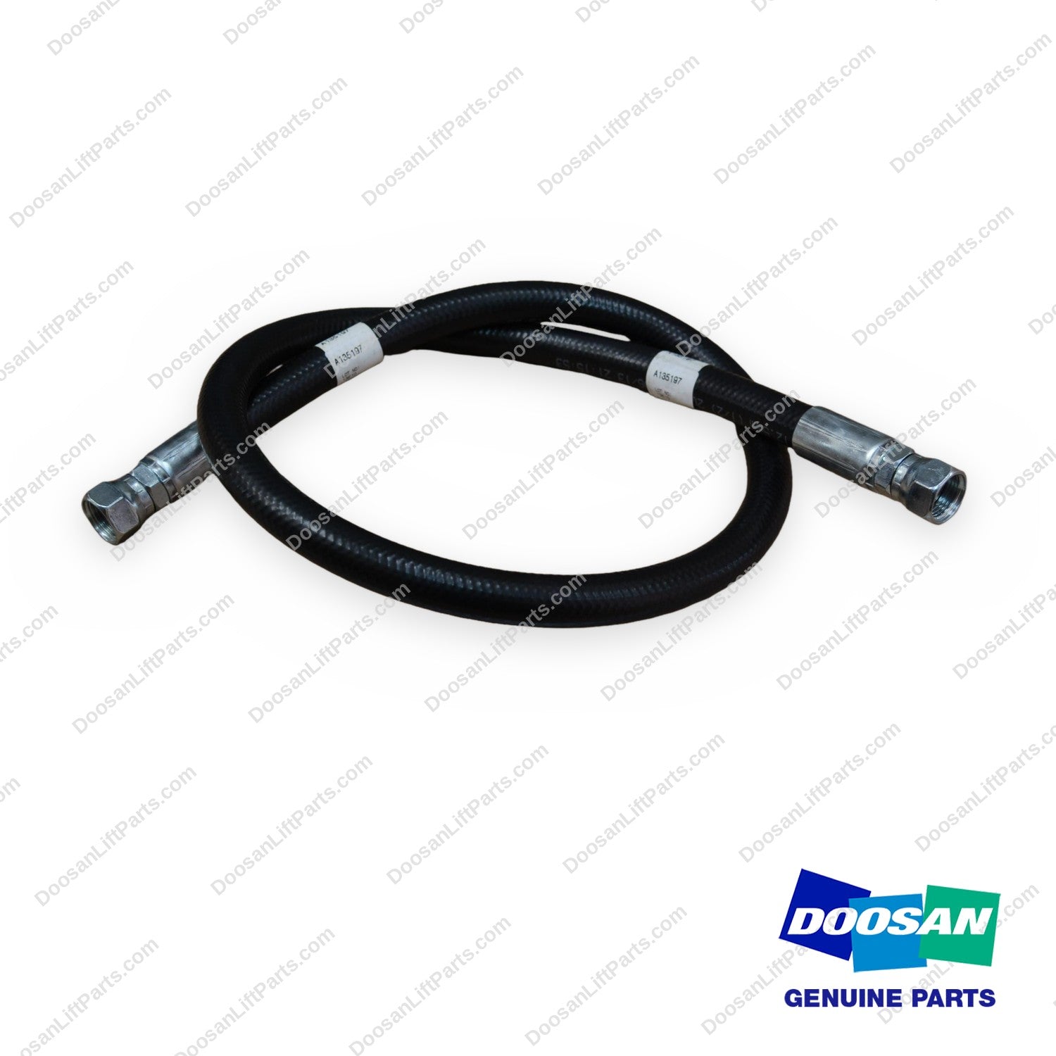 A135197 - Both Straight Hose Assembly - OEM Doosan Daewoo Bobcat
