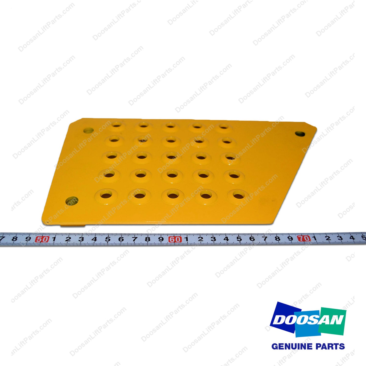Plate,Step-RH - Doosan Forklift Part A211411