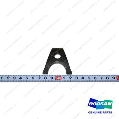 Clamp,Distributor - Doosan Forklift Part A218733