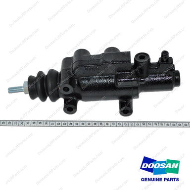 Cylinder,Master;powered Brake - Doosan Forklift Part A335006