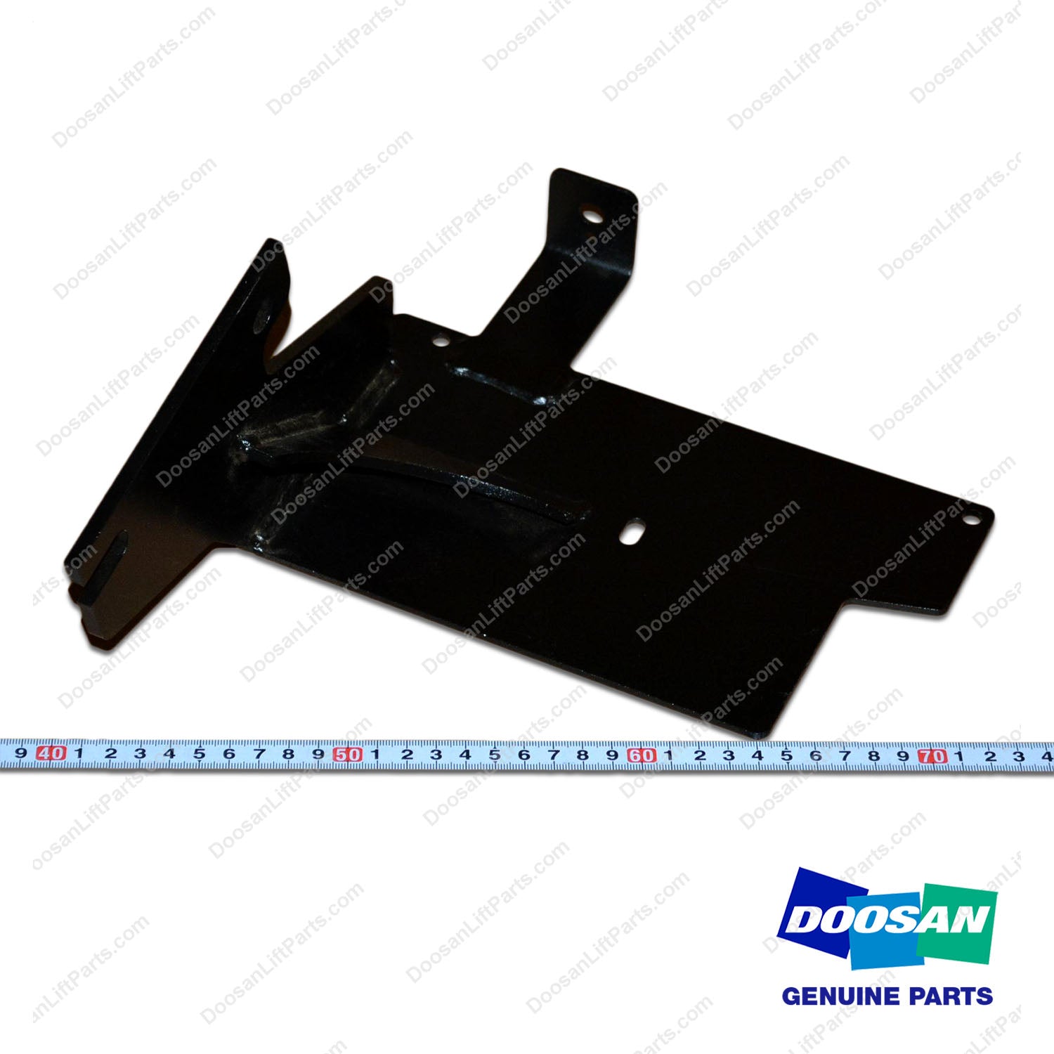 Bracket Assy;heater Mounting - Doosan Forklift Part A381561