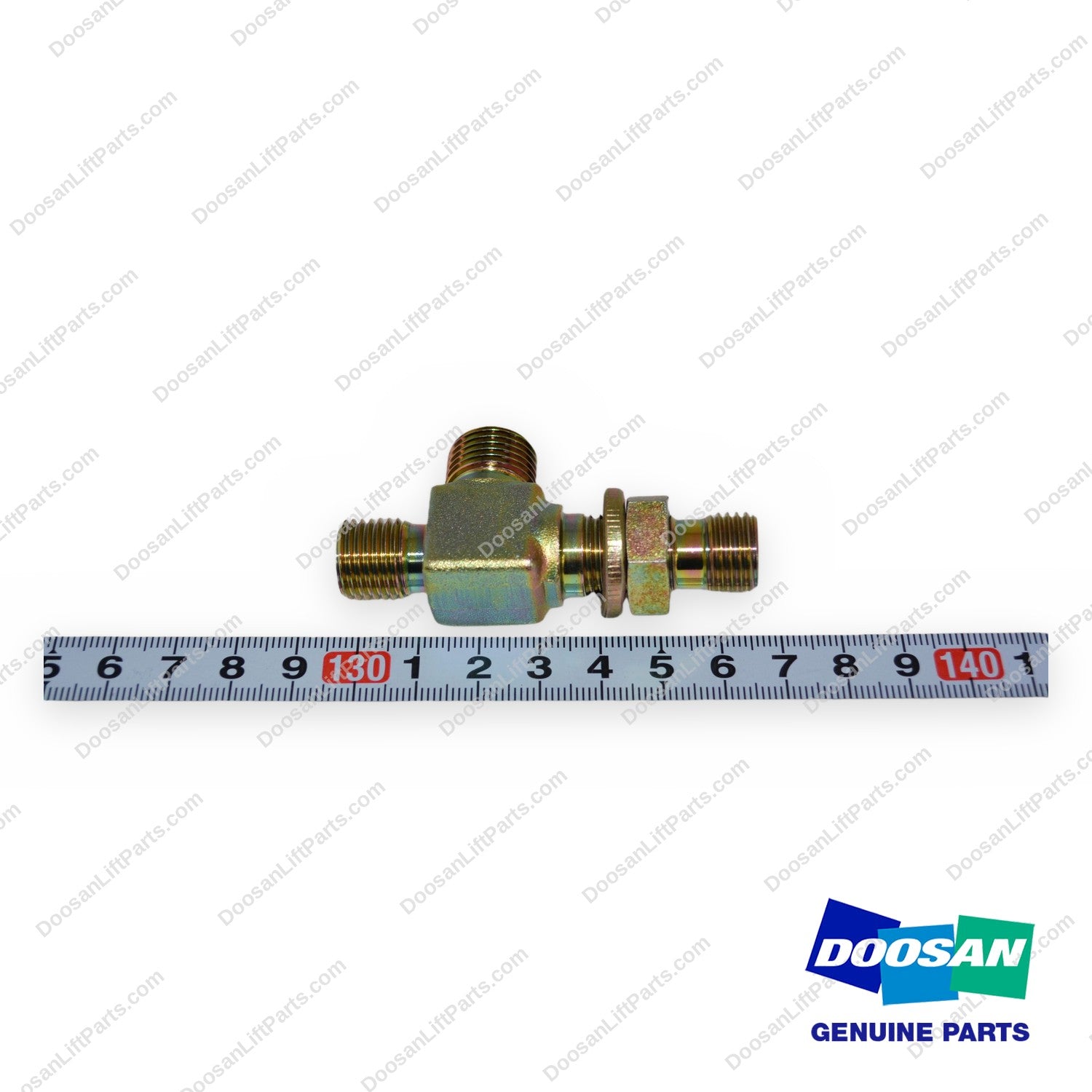 A625017 - Tee - OEM Doosan Daewoo Bobcat