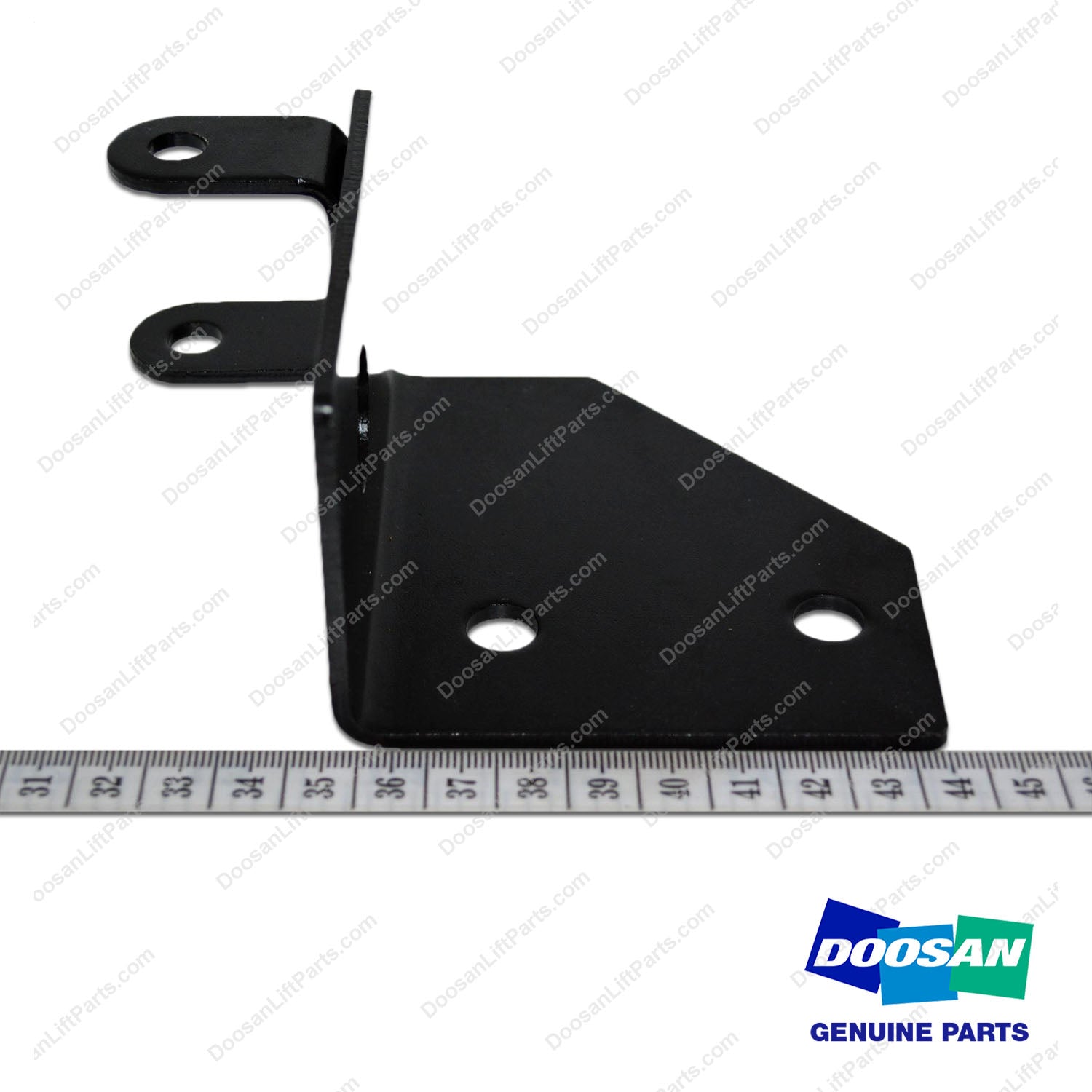 Assembly-Rear Bracket - Doosan Forklift Part D147642