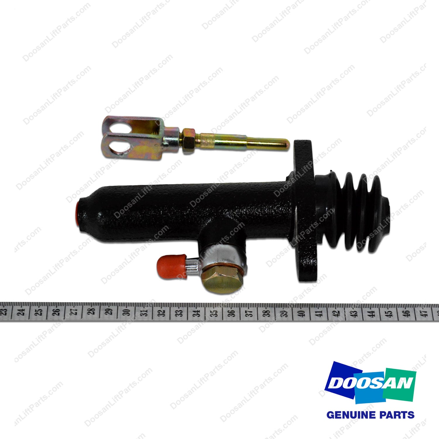 Cylinder,Master - Doosan Forklift Part D295010