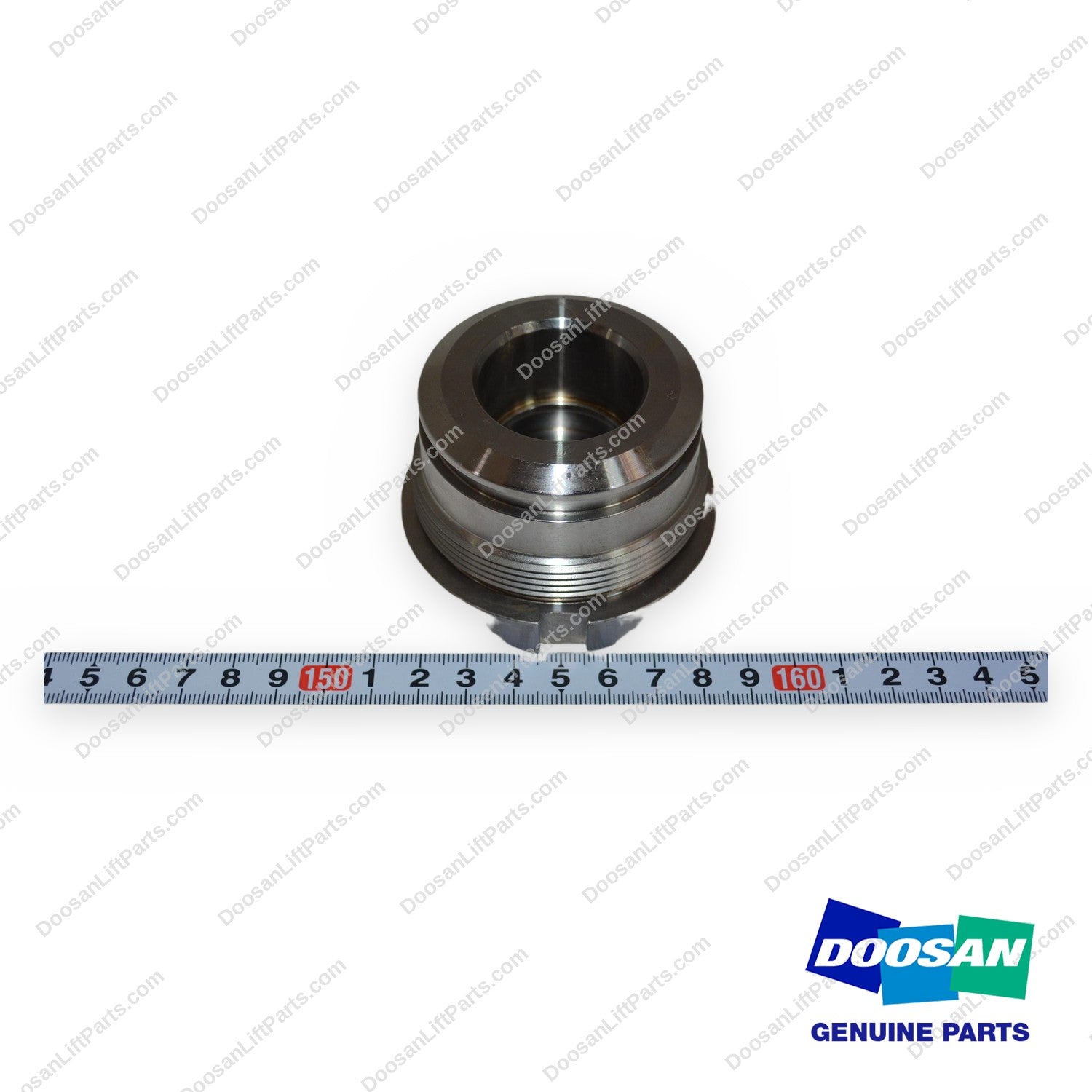 D512049 - Lift Cylinder Rod Cover - OEM Doosan Daewoo Bobcat