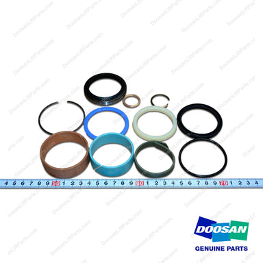 Seal Kit - Doosan Forklift Part D512373
