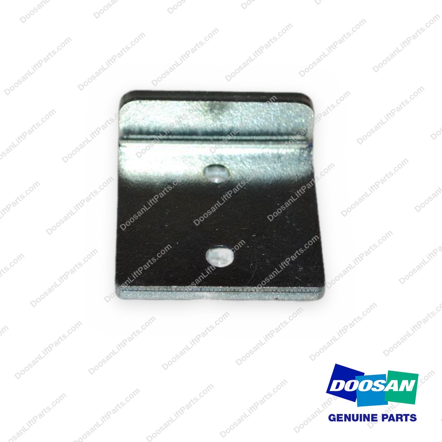 D559170 - Plate - OEM Doosan Daewoo Bobcat