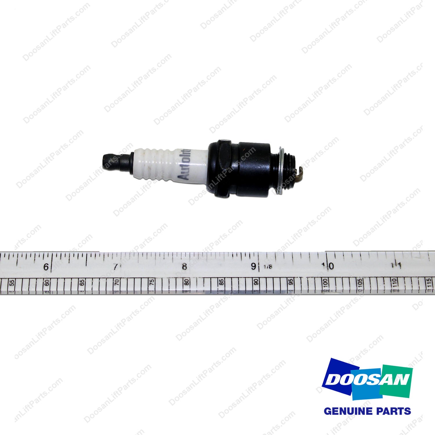 Plug,Spark - Doosan Forklift Part D700699