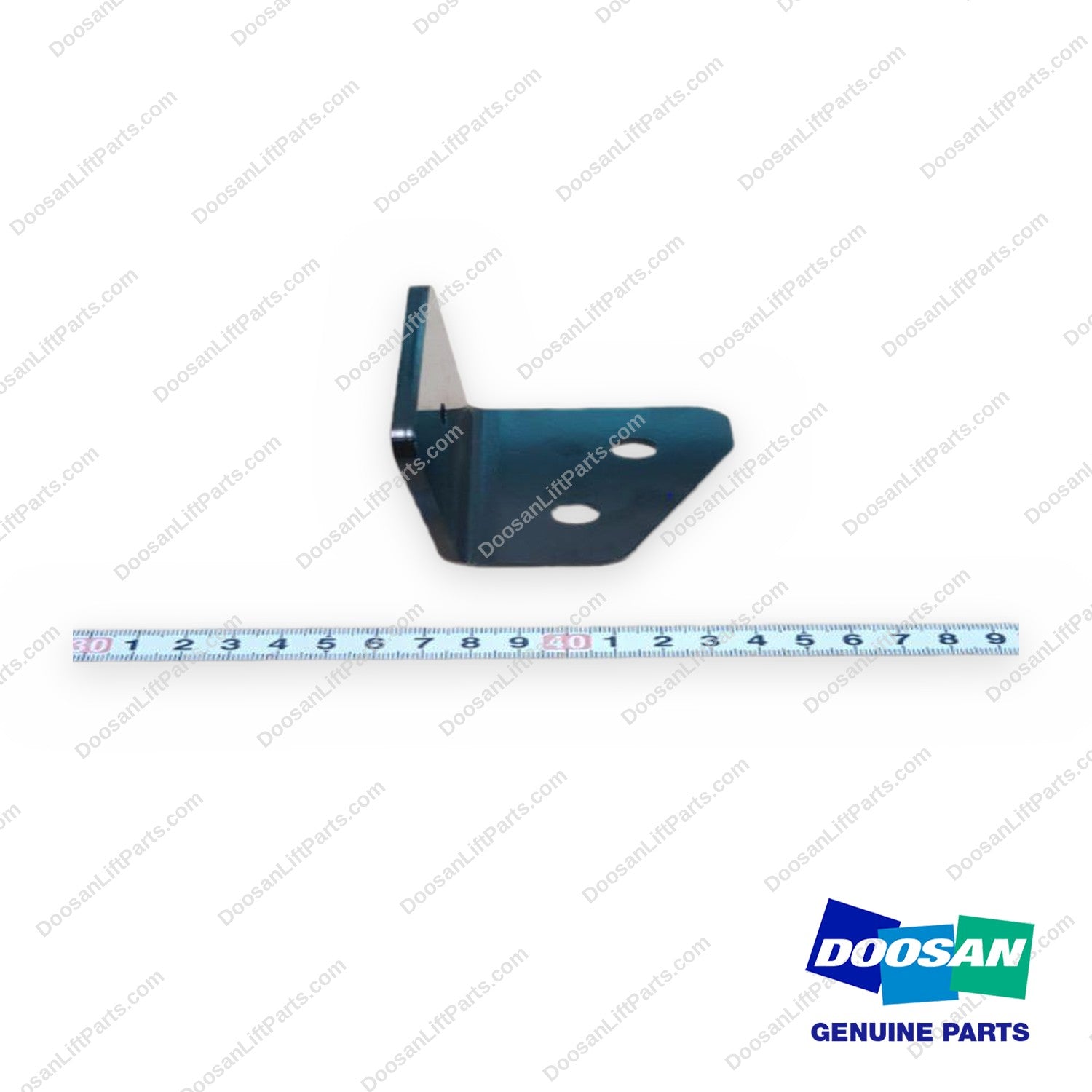 D812241 - Left Bracket - OEM Doosan Daewoo Bobcat