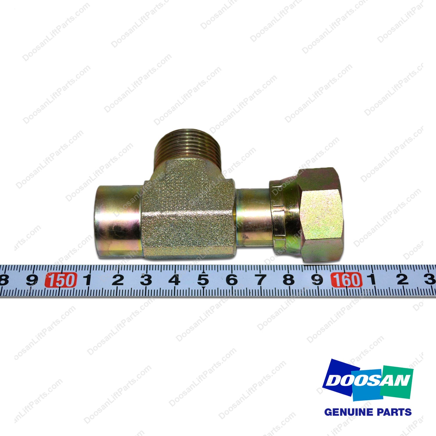Tee - Doosan Forklift Part D908075